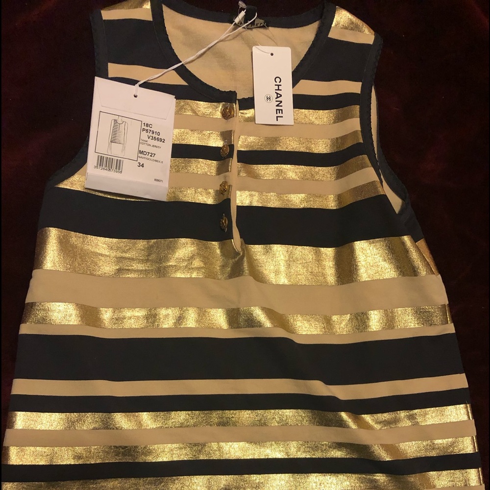 Chanel sleeveless top